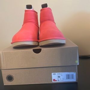 Brand New UGG Classic Mini II in Hibiscus Pink